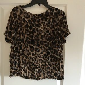 Alice +  Olivia cropped leopard print shirt